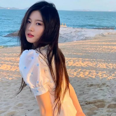 左撇子女人